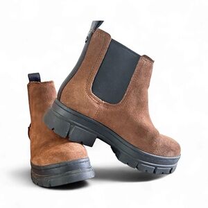 UGG Chestnut Suede Ankle Boots with Charcoal Sole